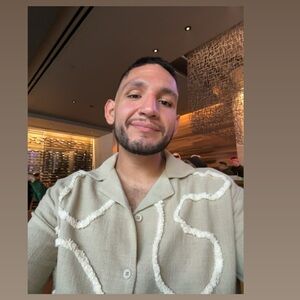 Meet your Posher, Julian